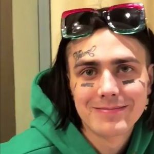 Meet your Posher, Sasha